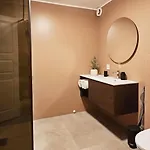 View In Town Apartment *